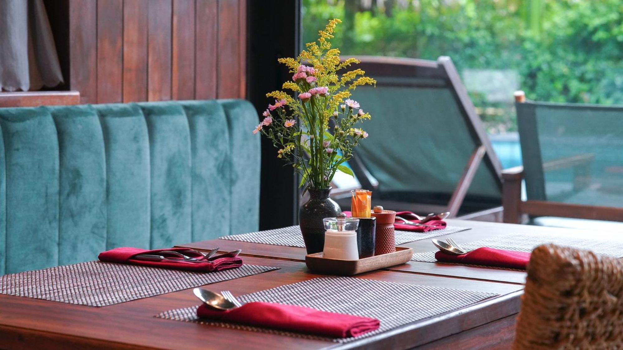 Chiem Hoian - The Beachside Boutique Hotel & Villa Хоян Екстер'єр фото